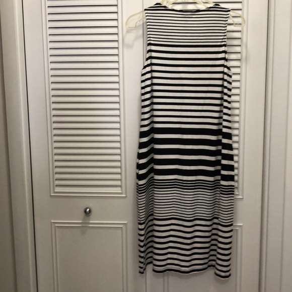 NWT Tommy Bahama Dress - Picture 3 of 3